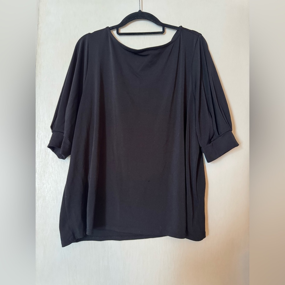 H&M black blouse